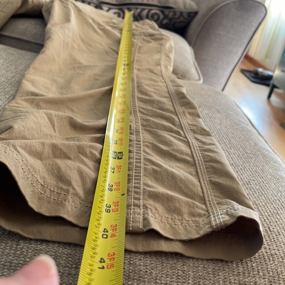 The North Face khaki hiking pants - sz 16 - Picture 9 of 13